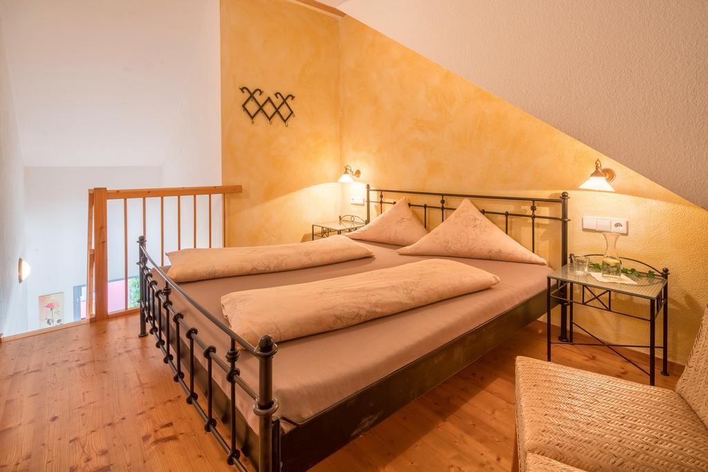 Arndt Hotel Garni Rust Exterior foto