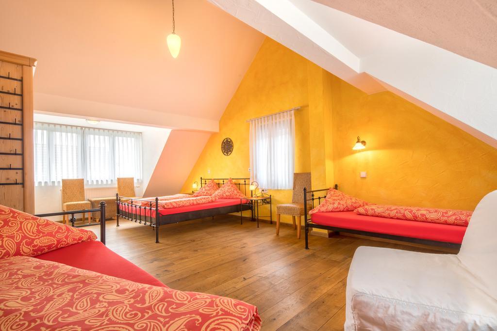 Arndt Hotel Garni Rust Exterior foto